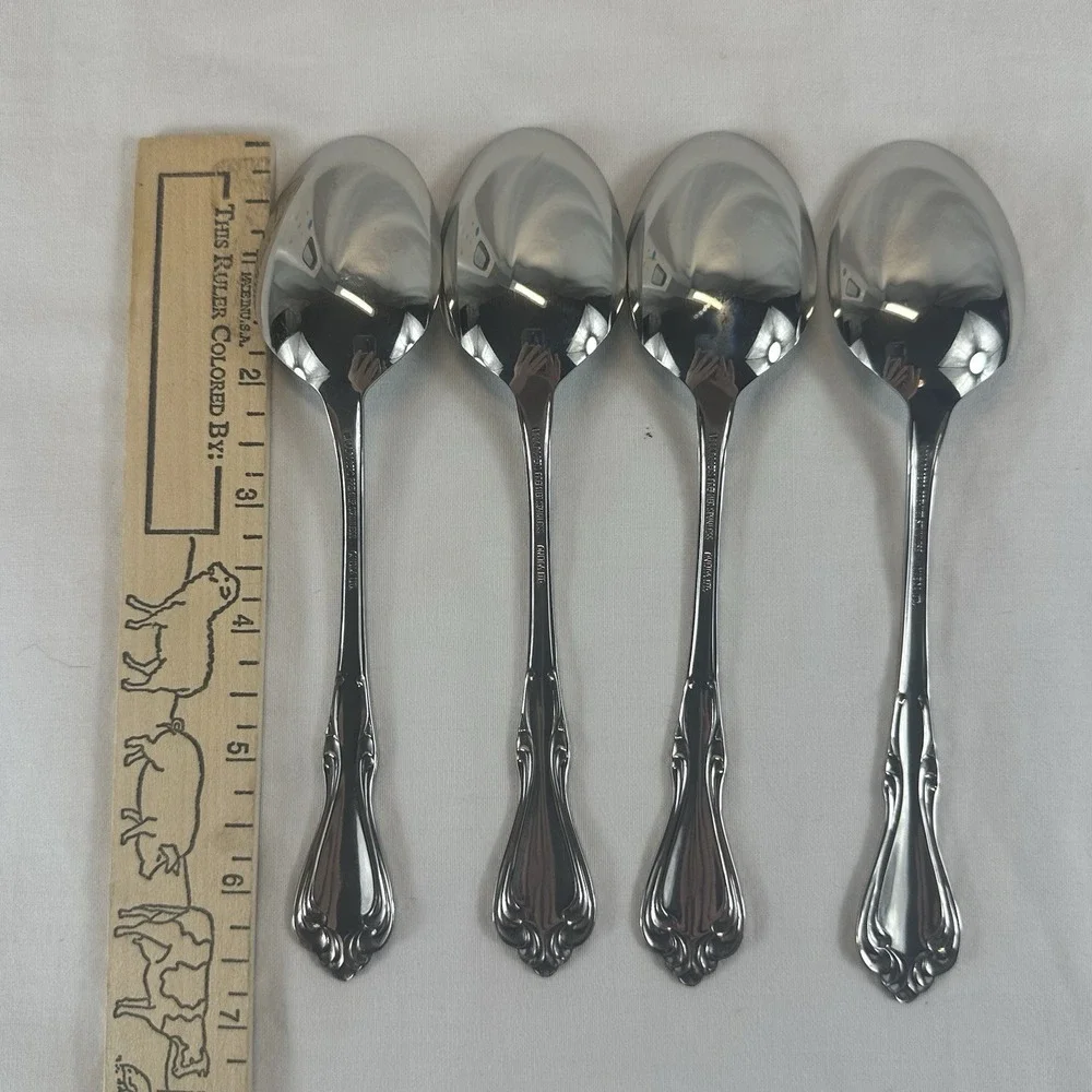 LOT OF 4 WM. A. ROGERS ONEIDA STAINLESS *SUTTON PLACE*  Soup Spoons‎ Excellent